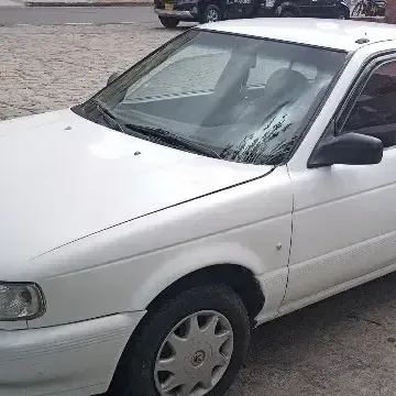 Nissan Sentra 1994 1.6 B13 Std