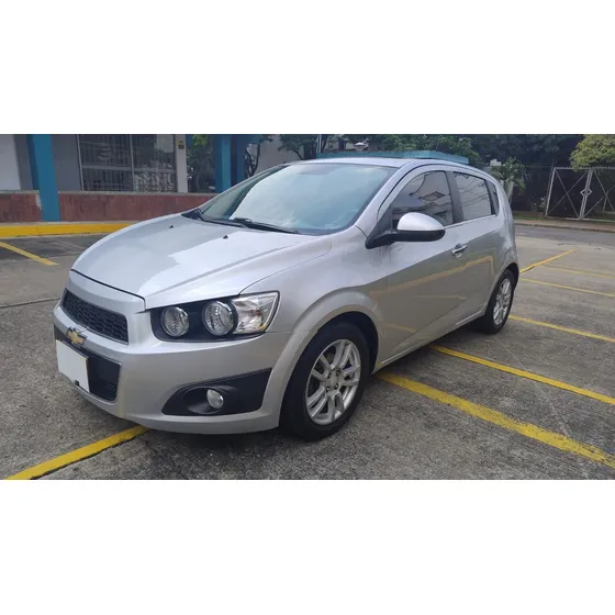 Chevrolet Sonic 1.6 Lt 5 P
