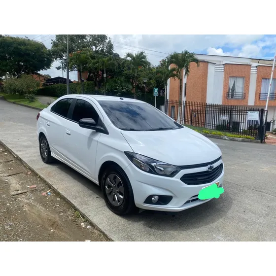 Chevrolet Joy Sedán 1.4 Lt