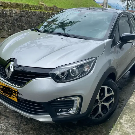 Renault Captur 2021 2.0 Intens