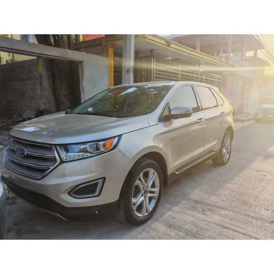 Ford Edge Titanium 2.0