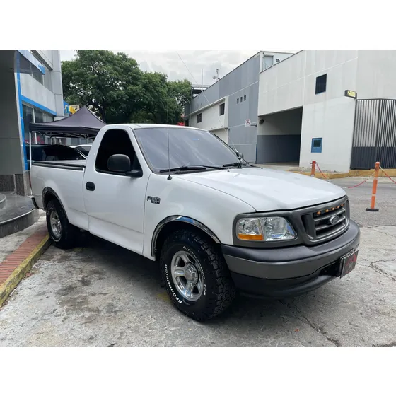 Ford F-150 Xl