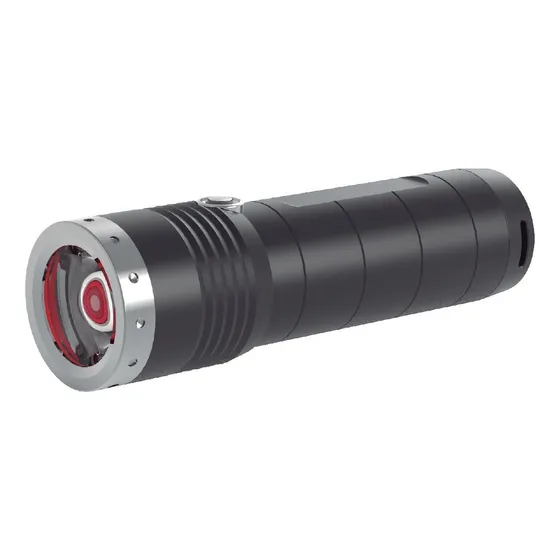 Linterna Led Lenser Mt6 600 Lumens 260mts C/funda Color de la linterna Negro Color de la luz Blanca