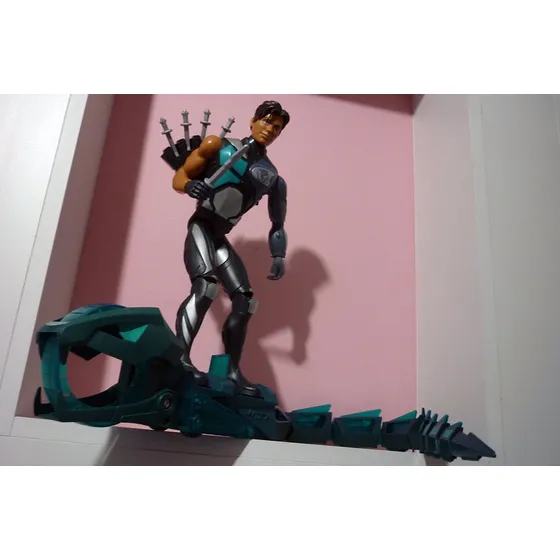 Max E A Serpente Gigante - Boneco Max Steel