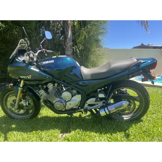 Yamaha Seca 2 Cuatro Cilindros 600cc Año 1992 Con 9400 Milla