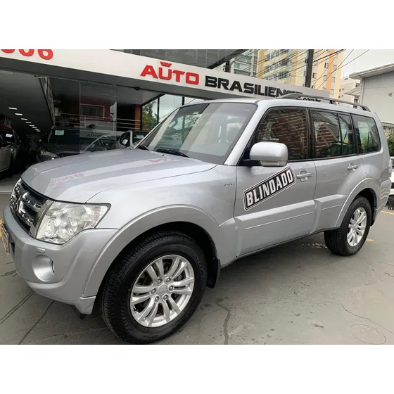 Mitsubishi Pajero Full Pajero Hpe Full 3.8 V6 250cv 5p Aut. Blindado