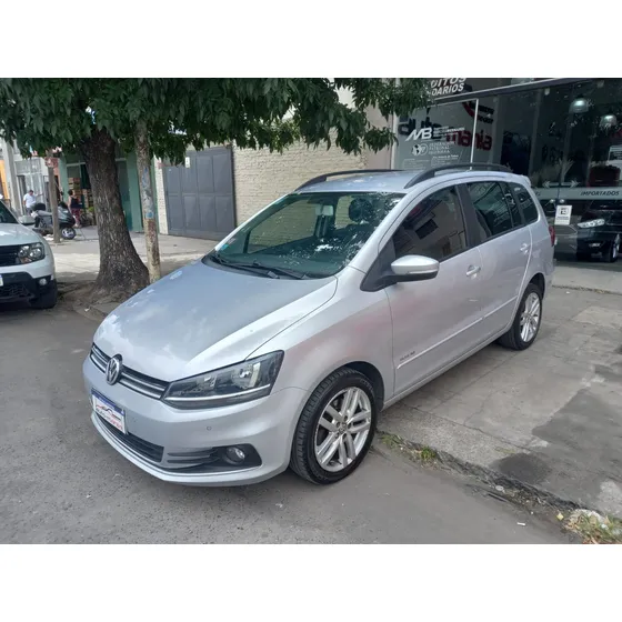 Volkswagen Suran 1.6 Highline Msi 110cv