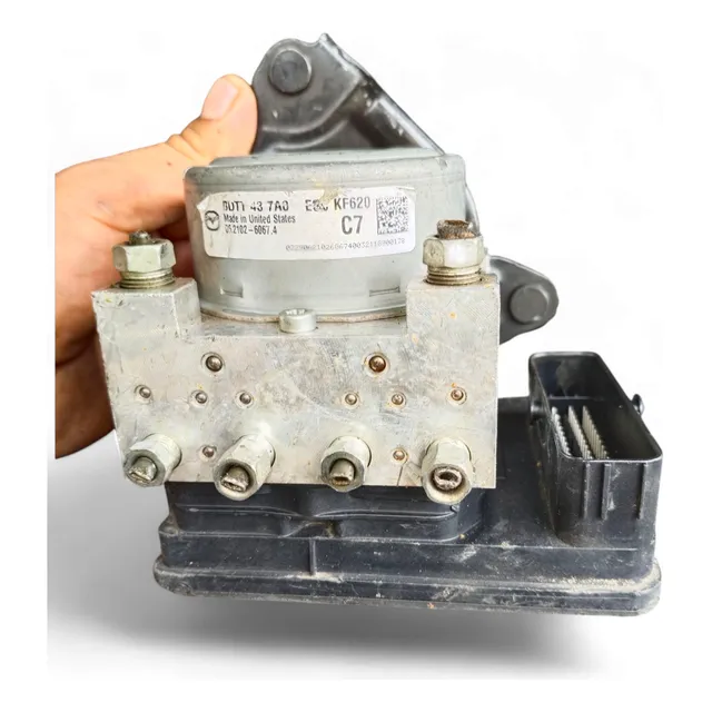 Módulo De Frenos Abs Mazda 3 2.5 Lts 15/22