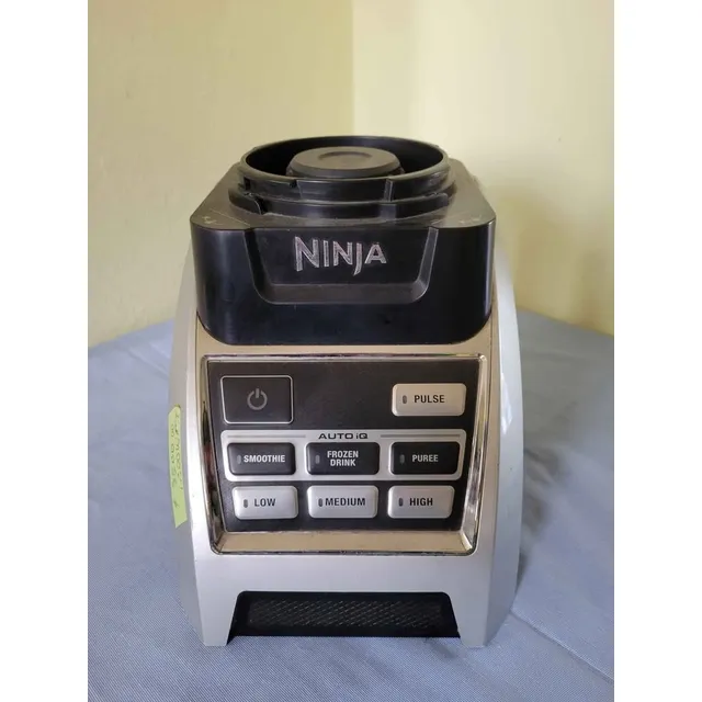 Base De Licuadora Ninja 1,200 Watts