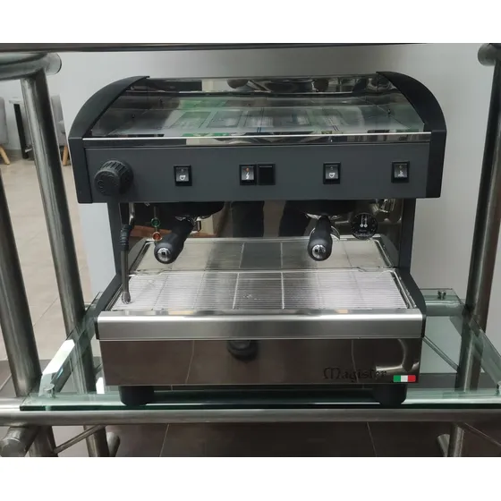 Máquina Café 2 Gr. Caldera Grande Y Compacta Magister Italia