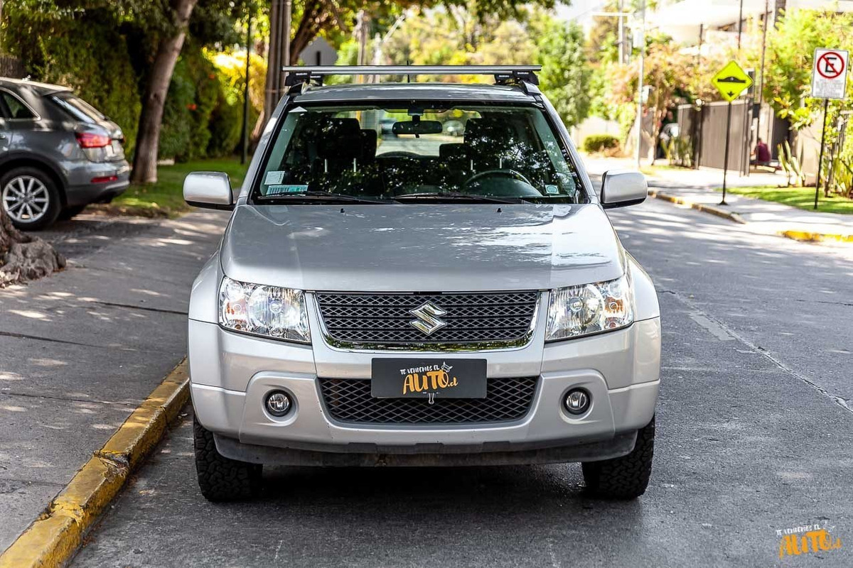 Suzuki Grand Vitara Glx 2012