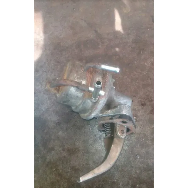 Bomba De Gasolina Mecanica De Hilux 22r