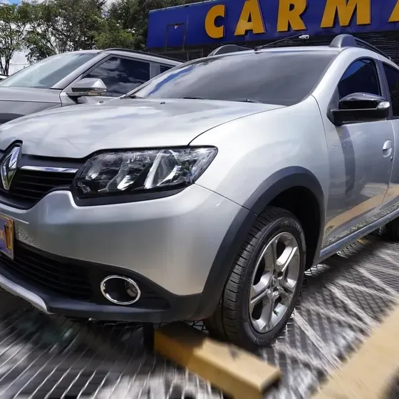 Renault Stepway 2019 1.6 Dynamique / Intens Mecánica
