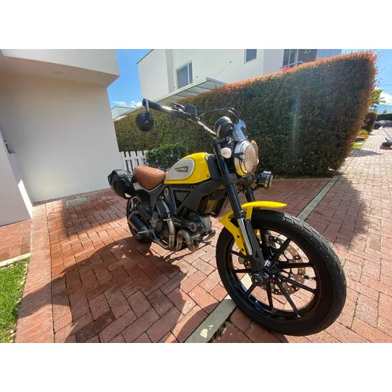 Ducati Scrambler Icon 800 