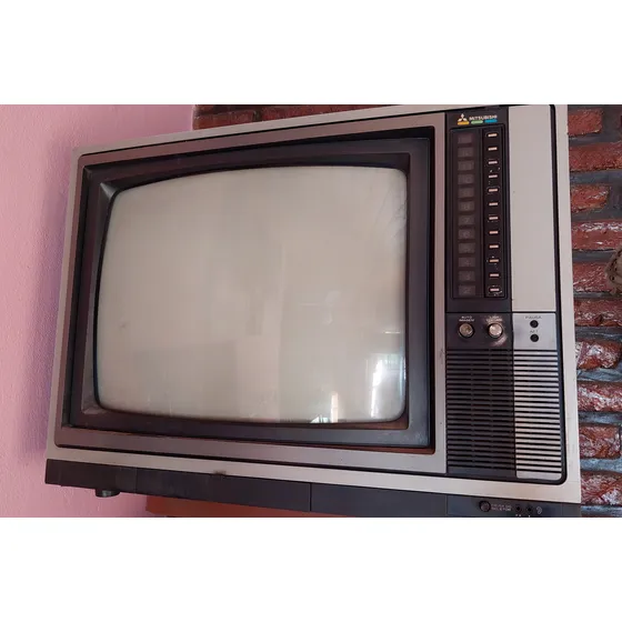 Tv Televisor Mitsubishi Color Antiguo Vintage Retro Anda