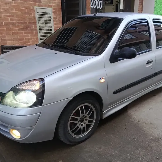 Renault Clio Ii 2008 1.6 F.ii Dynamique