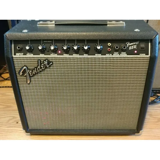 Fender Frontman 25r Amplificador De Guitarra