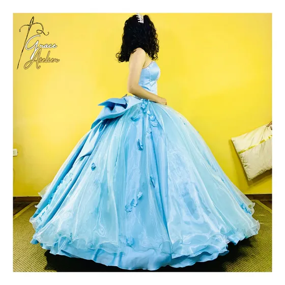 Vestido Quinceañera Tina - 3 Pzas + 2 Armadores