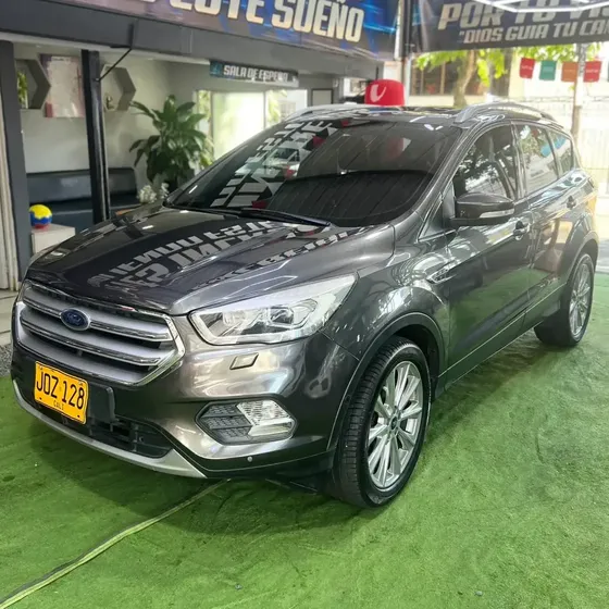 Ford Escape 2020 Le