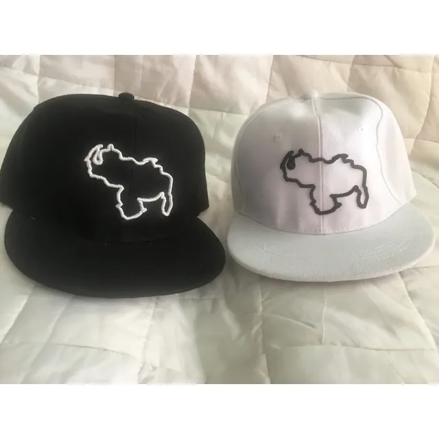 Gorra Silueta Mapa Venezuela Ajustable Blanca Negra Oferta