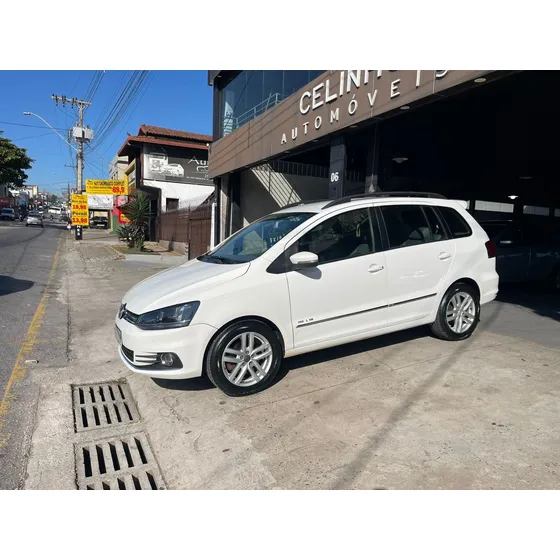 Volkswagen Spacefox 1.6 Highline Total Flex I-motion 5p