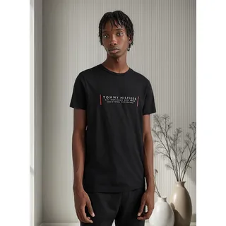 Camiseta Tommy Hilfiger Masculina Text Bar Corp Preta Camiseta Tommy Hilfiger Masculina Text Bar Corp Preta