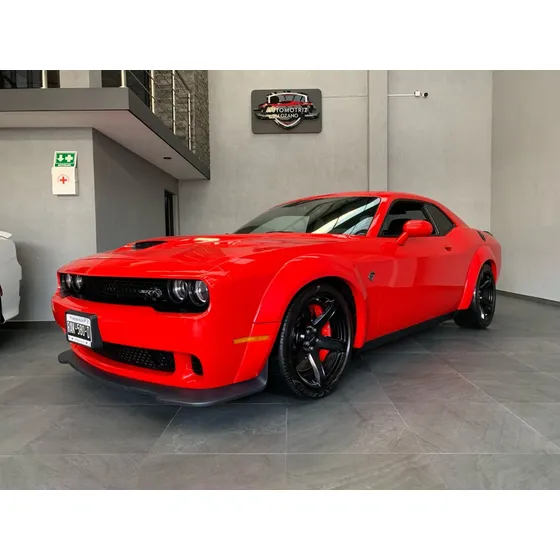 Dodge Challenger 6.2 Srt Hellc At