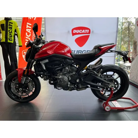 Ducati Monster Plus