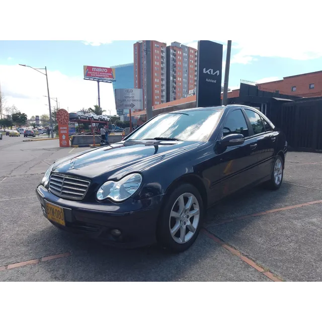 Mercedes-benz Clase C 1.8 Aut Cuero Techo Full Equipo