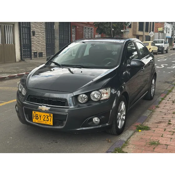 Chevrolet Sonic 1.6 Lt 5 P