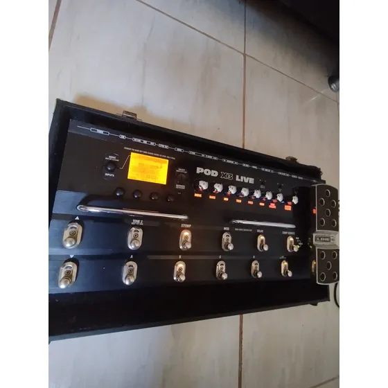 Pedaleira Pod X3 Live + Case