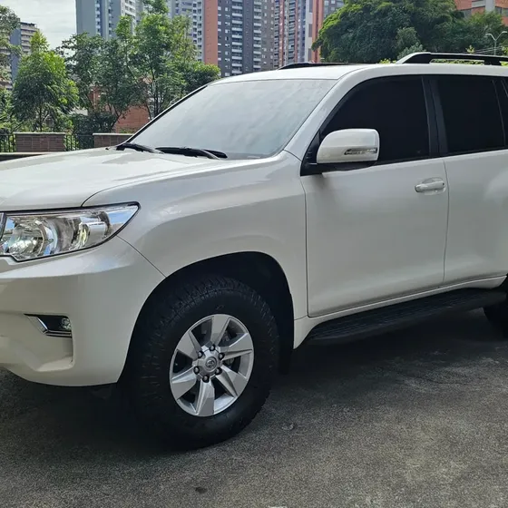 Toyota Prado 2024 4.0 Txl