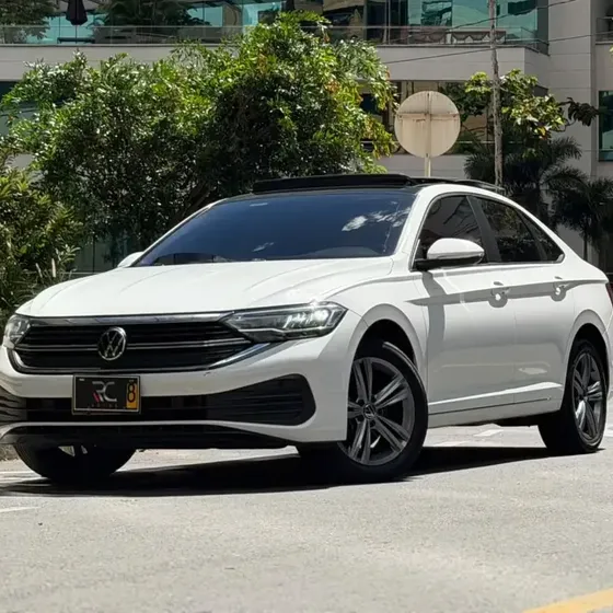 Volkswagen Jetta V 2023 Tsi Highline 1.4cc