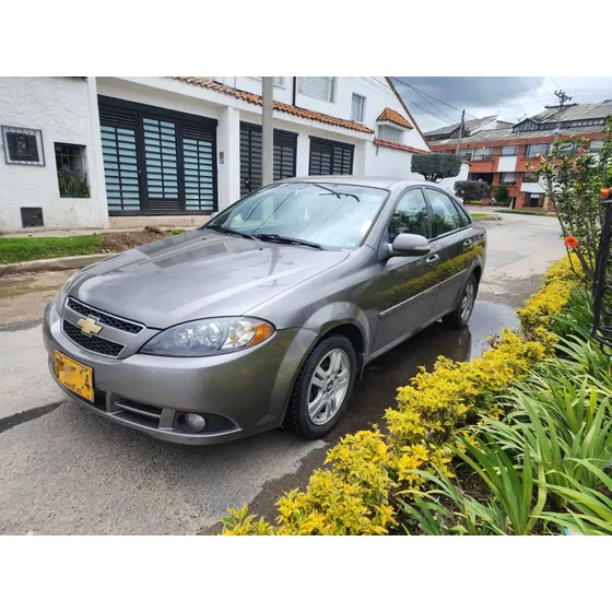Chevrolet Optra 1.6 Advance