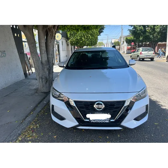Nissan Sentra 1.8 Sense Mt