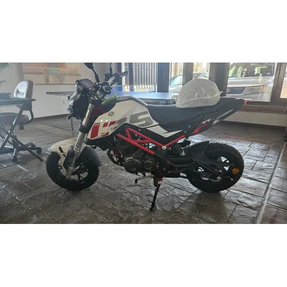 Motocicleta Deportiva Benelli Tnt 135
