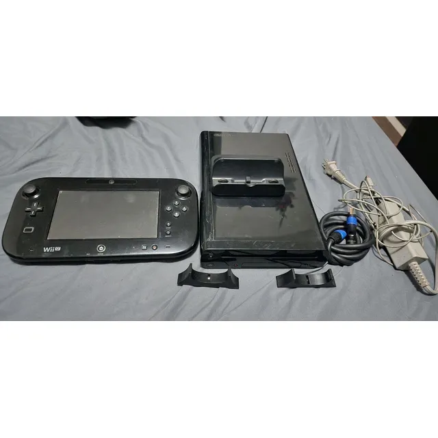 Nintendo Wii U Con Accesorios Y Mario Kart 8 Instalado Negro