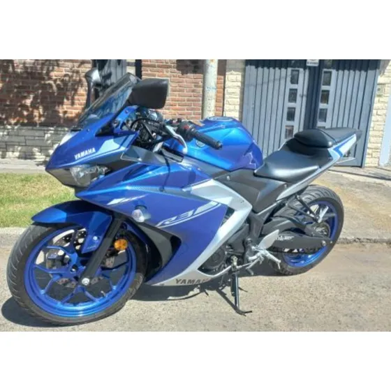 Yamaha R3