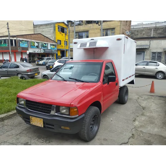 Chevrolet Luv 2.3 Std Tfr