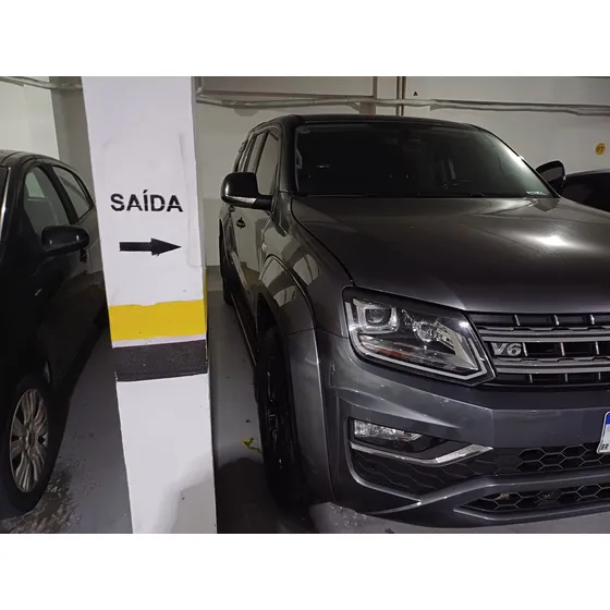 Volkswagen Amarok 3.0 Highline Cab. Dupla V6 4x4 Aut. 4p