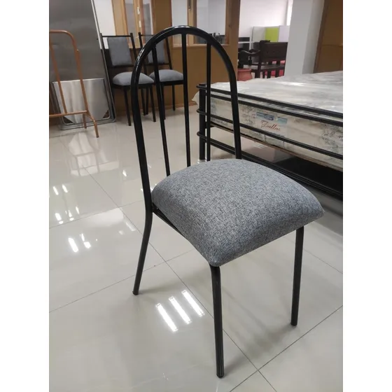 Silla Base Metálica Perfecta