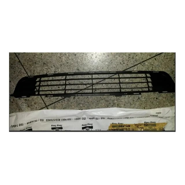 Rejilla Central Parachoque Delantero Toyota Corolla 2009-11