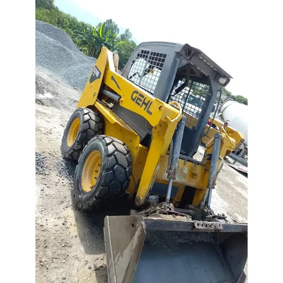 Precio Negociable - Minicargador Gehl - Linea 5240