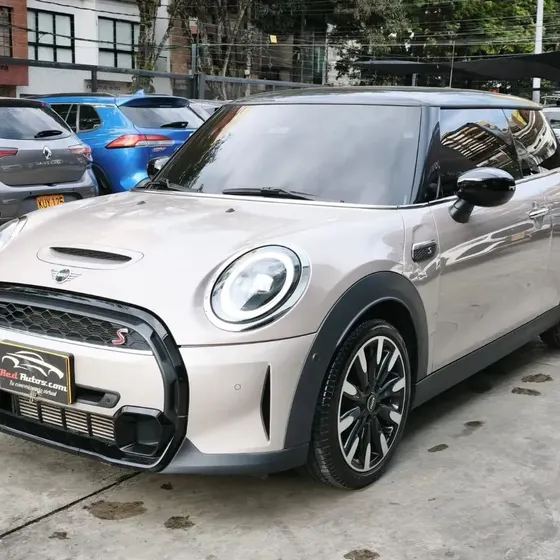 Mini Cooper 2024 F56 Lci S Iconic Tp 2000cc T Ct