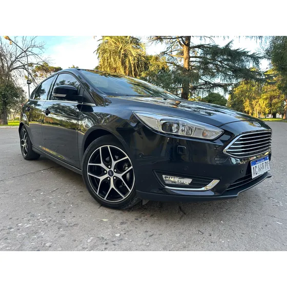 Ford Focus Iii 2.0 Titanium At6
