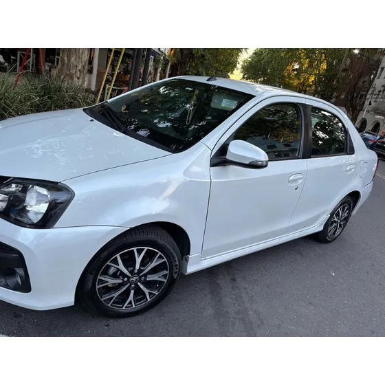 Toyota Etios 1.5 X 6mt My19