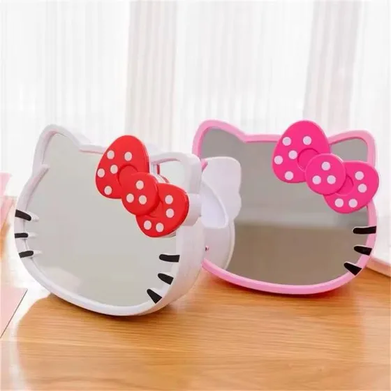 Espejo De Maquillaje Ovalado Hello Kitty