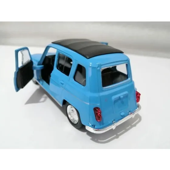 Renault 4/ Escala 1:32/ Metálico/ 12.5cms Largo/ Welly