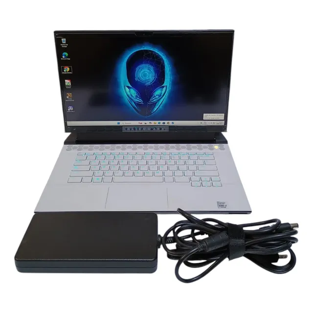 Ultra Poderosa Laptop Alienware M15 R3 Xtreme Titan Rtx 2070 Blanco