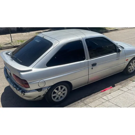 Ford Escort 1.8 Coupe Si